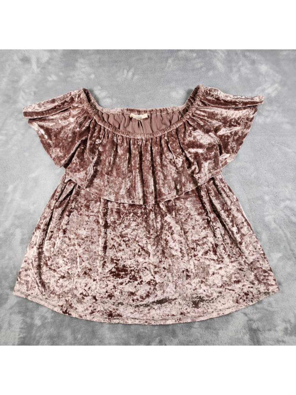 Entro Crushed Velvet Off Shoulder Top Large Pink Ruffle Fairy Whimsy Feminine